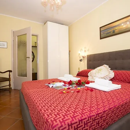 Villetta Mezzegra Apartment